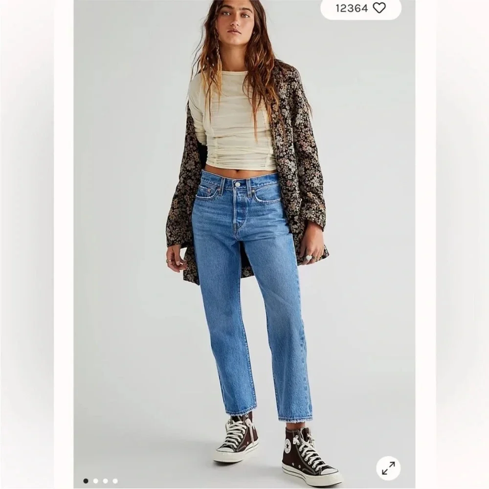 Levis universally flattering
